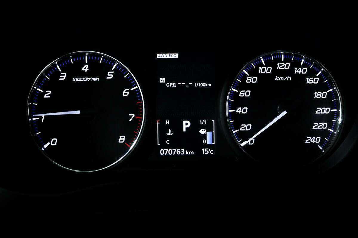 Mitsubishi Outlander б/у, 2015, Вариатор. Фото: #9