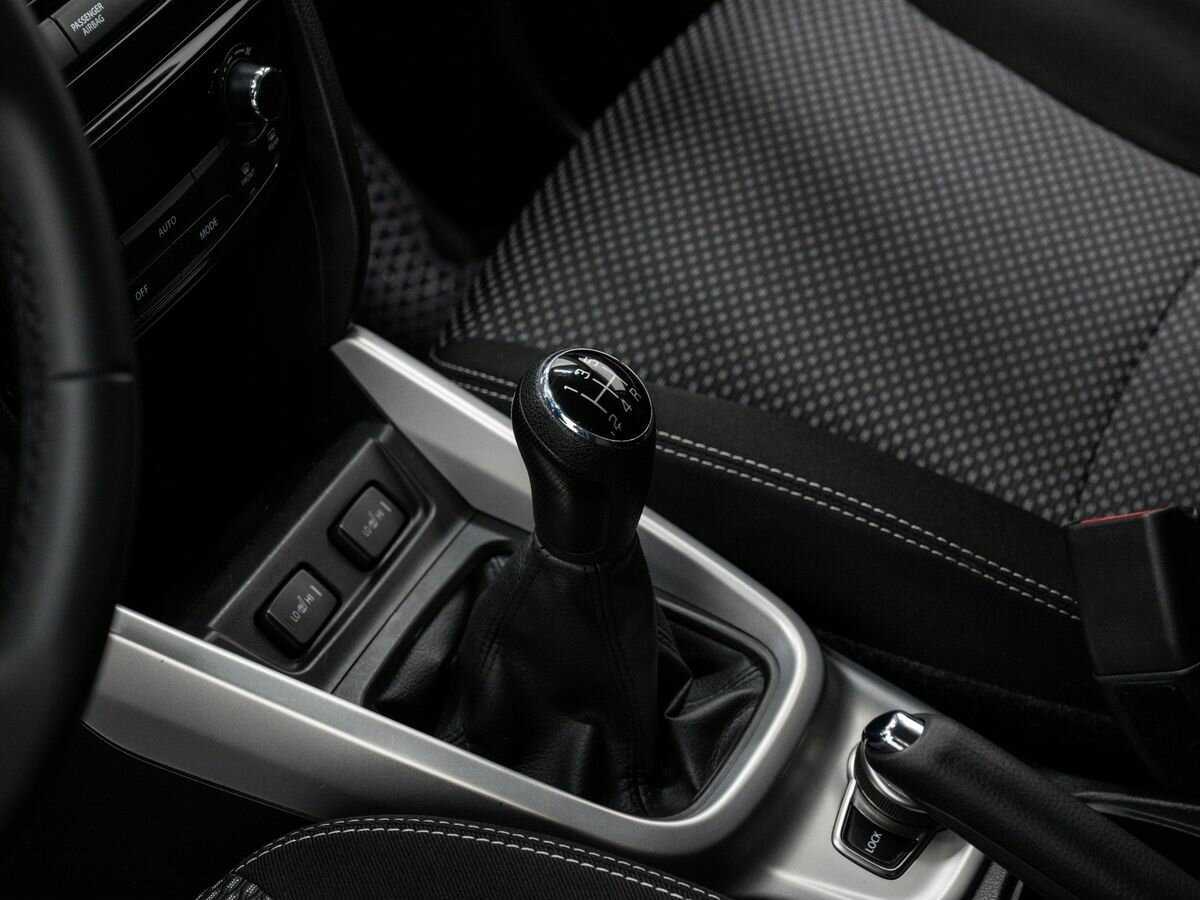Suzuki Vitara б/у, 2015, Механическая. Фото: #17