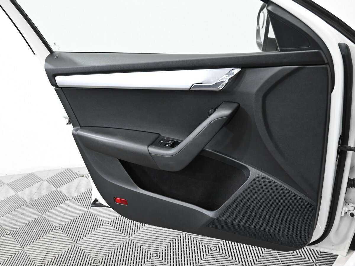 Skoda Octavia б/у, 2017, Роботизированная. Фото: #5