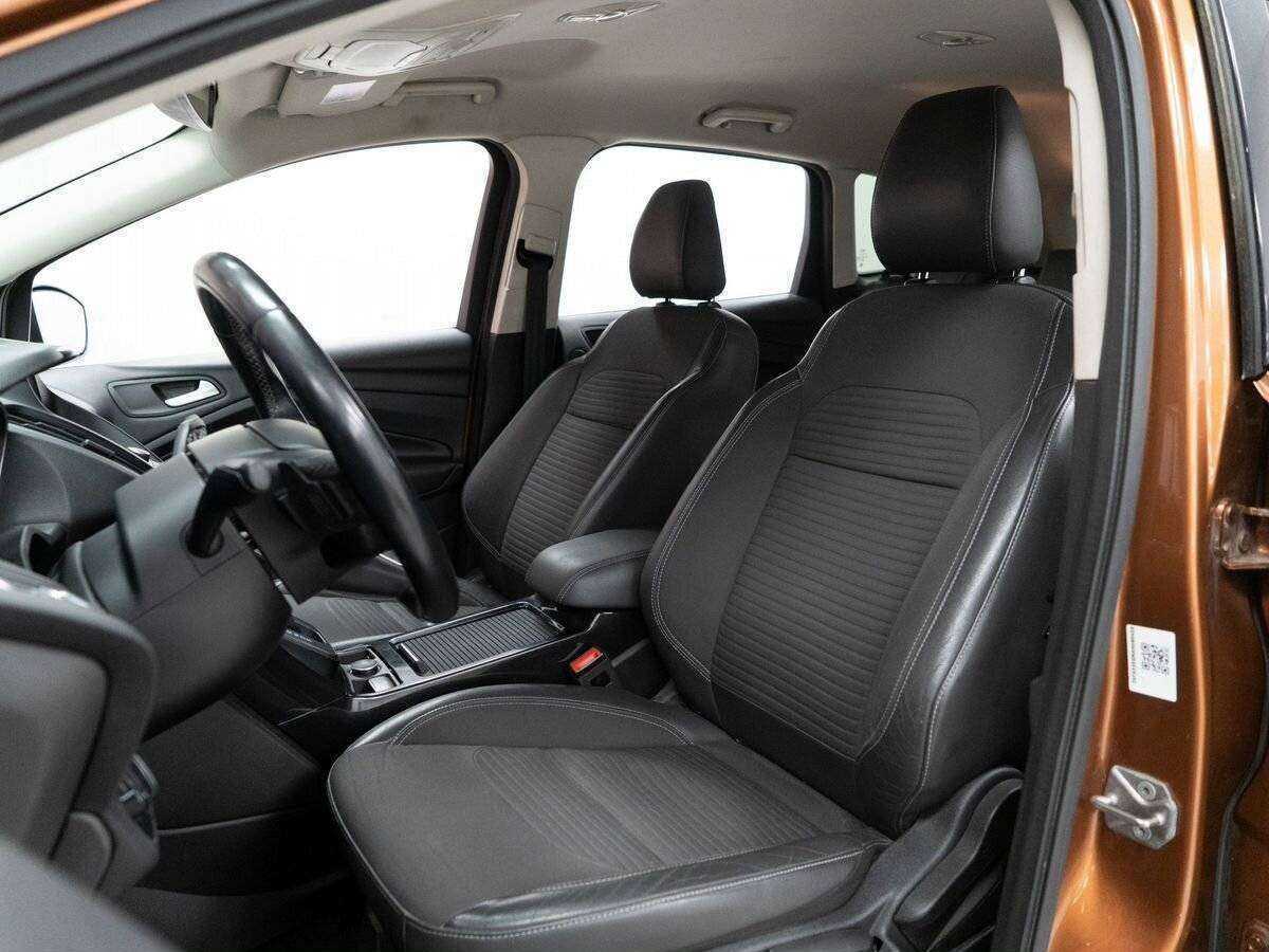 Ford Kuga б/у, 2017, Автоматическая. Фото: #5