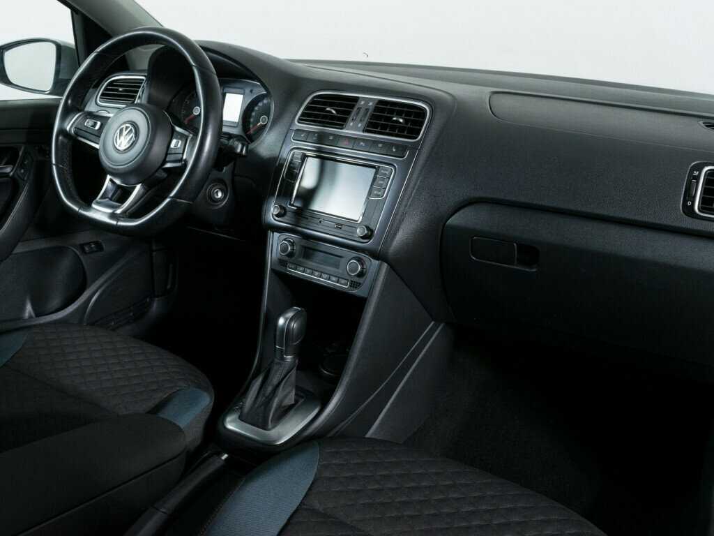 Volkswagen Polo б/у, 2019, Роботизированная. Фото: #7