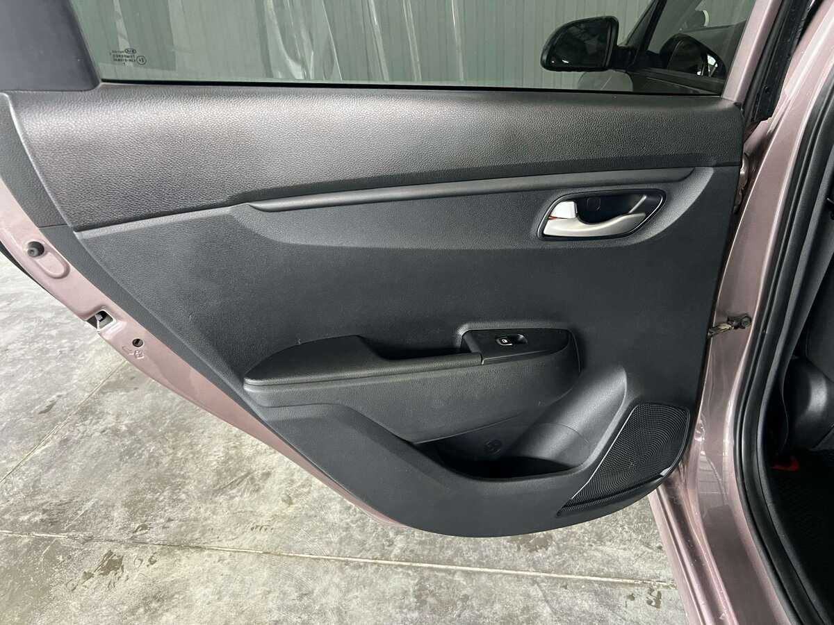 Kia Rio б/у, 2018, Автоматическая. Фото: #15