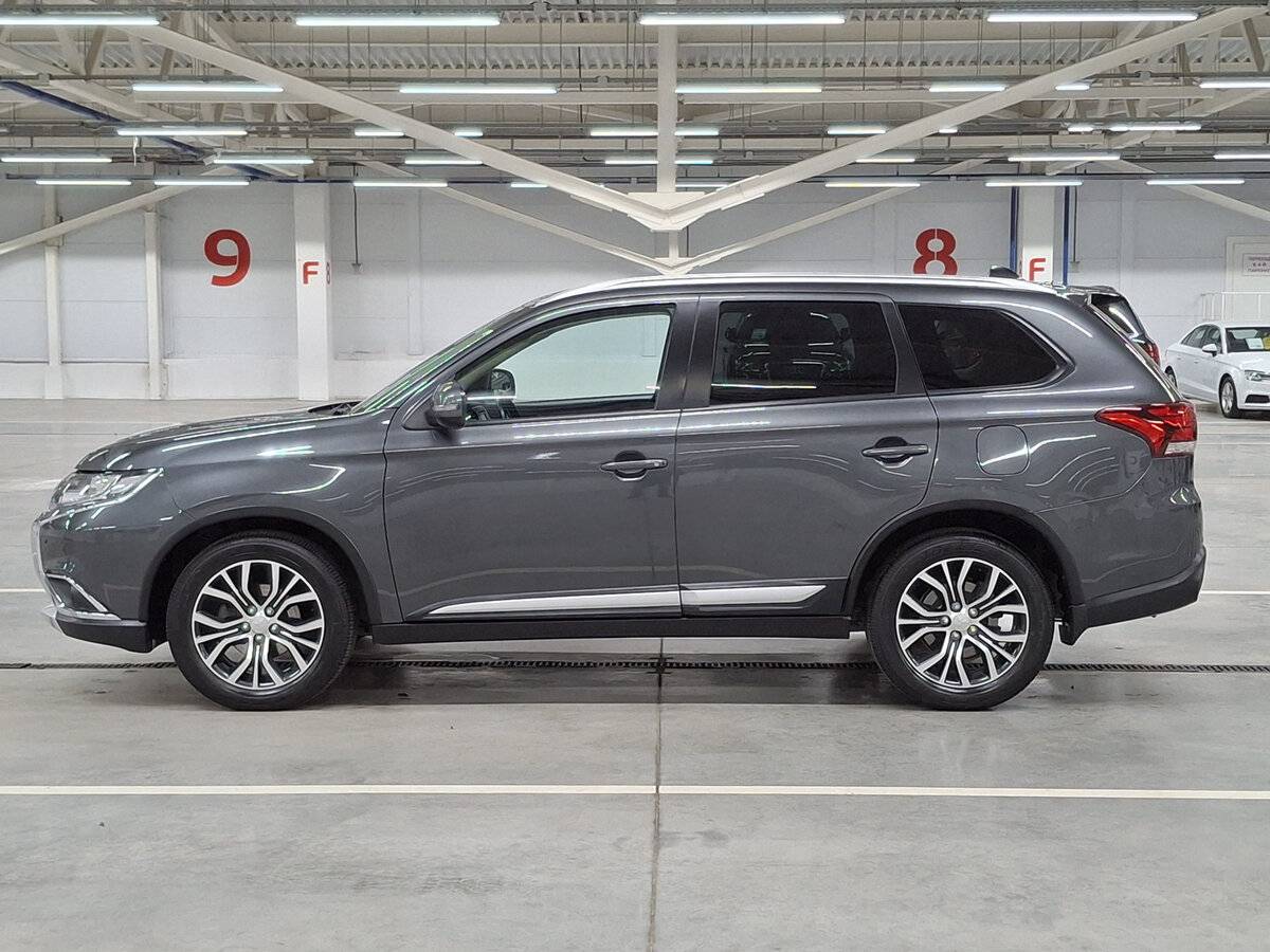 Mitsubishi Outlander б/у, 2016, Вариатор. Фото: #7