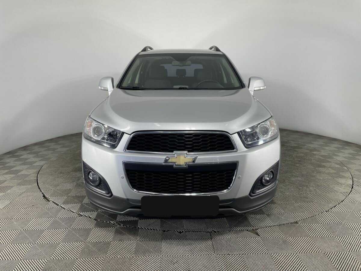 Chevrolet Captiva б/у, 2014, Автоматическая. Фото: #1