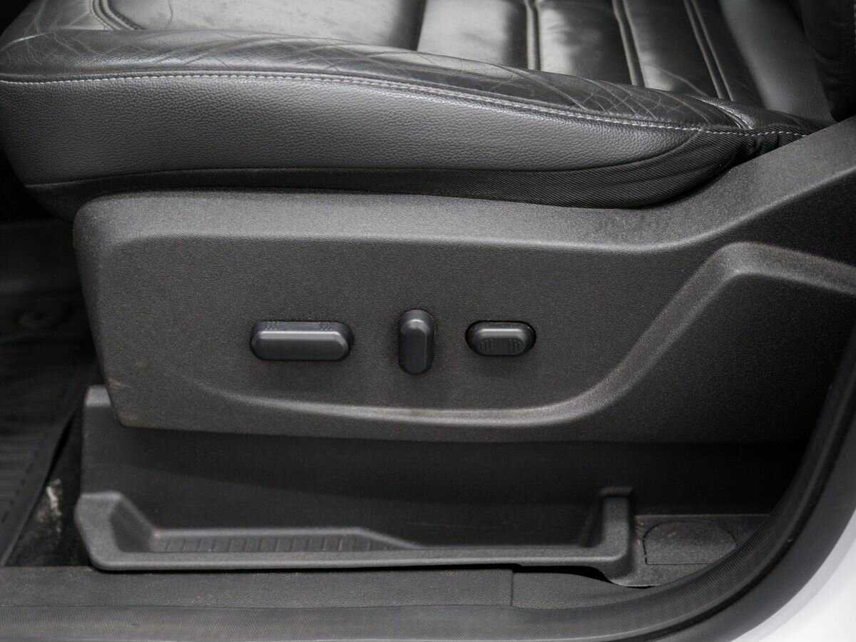 Ford Kuga б/у, 2016, Автоматическая. Фото: #15