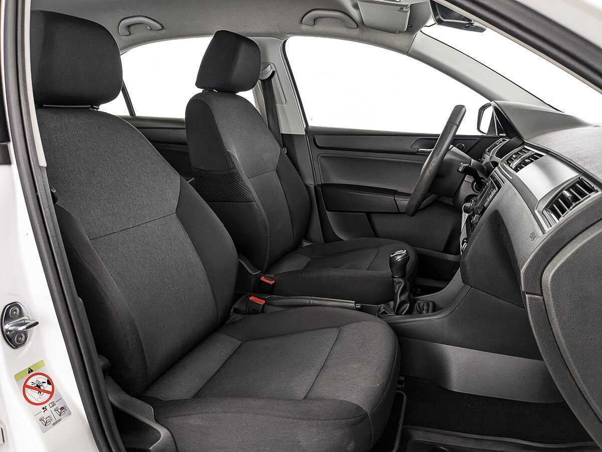 Skoda Rapid б/у, 2017, Механическая. Фото: #22