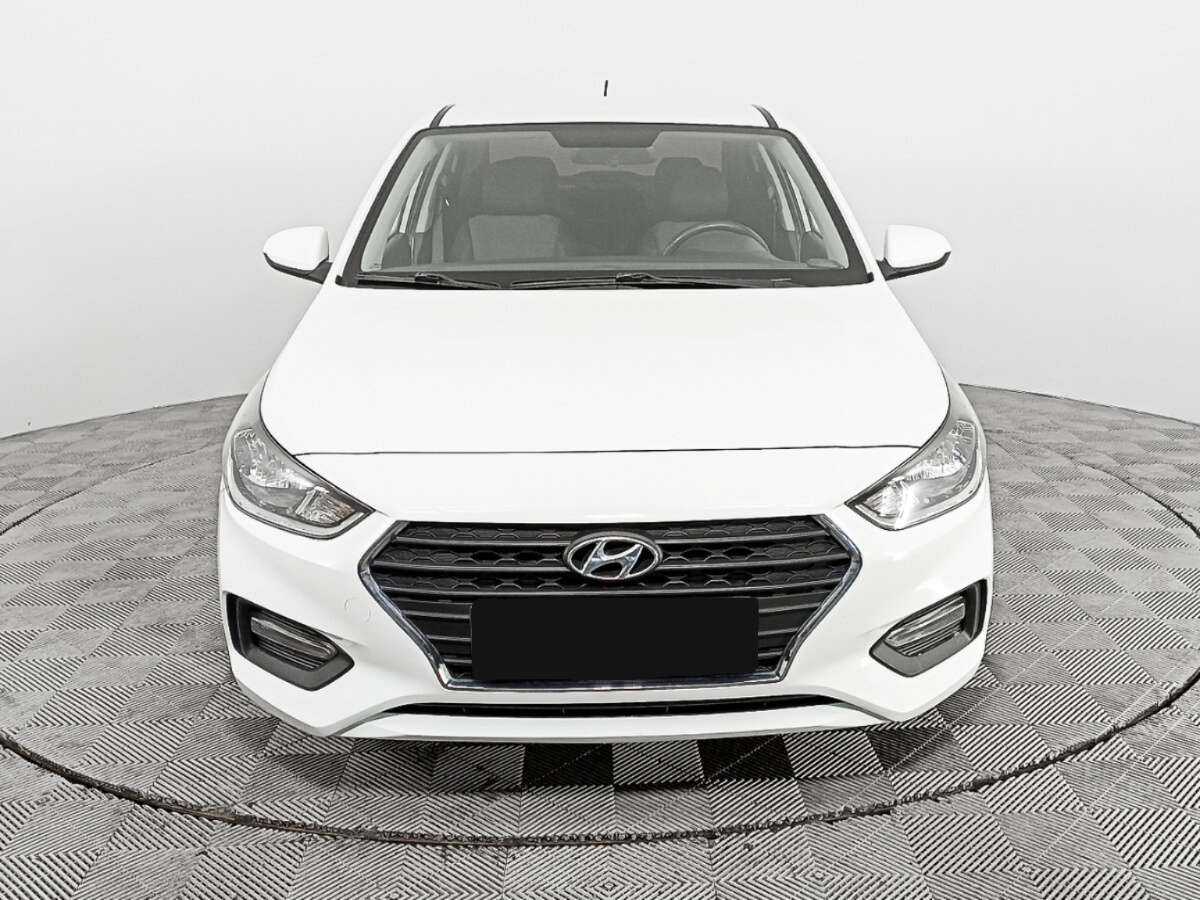 Hyundai Solaris б/у, 2017, Автоматическая. Фото: #1