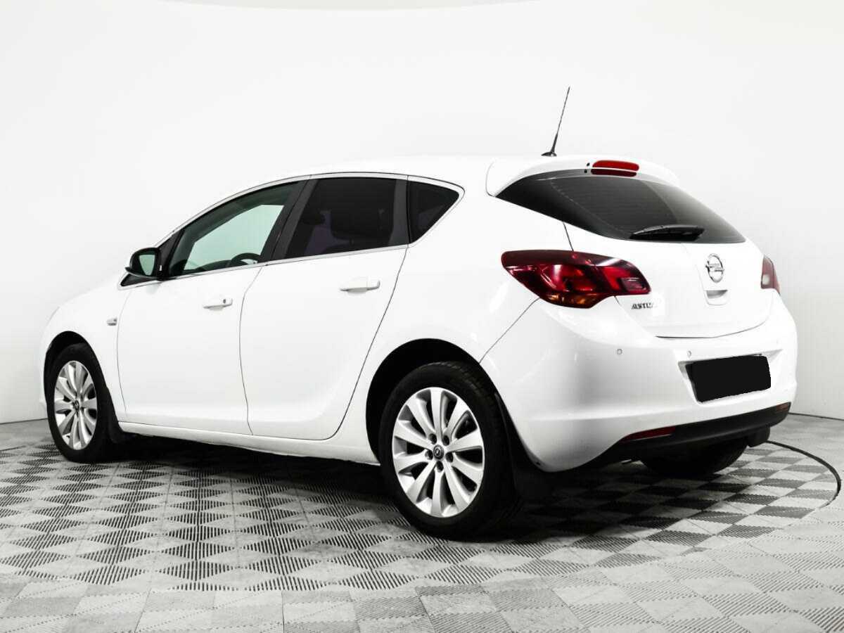 Opel Astra б/у, 2012, Автоматическая. Фото: #5