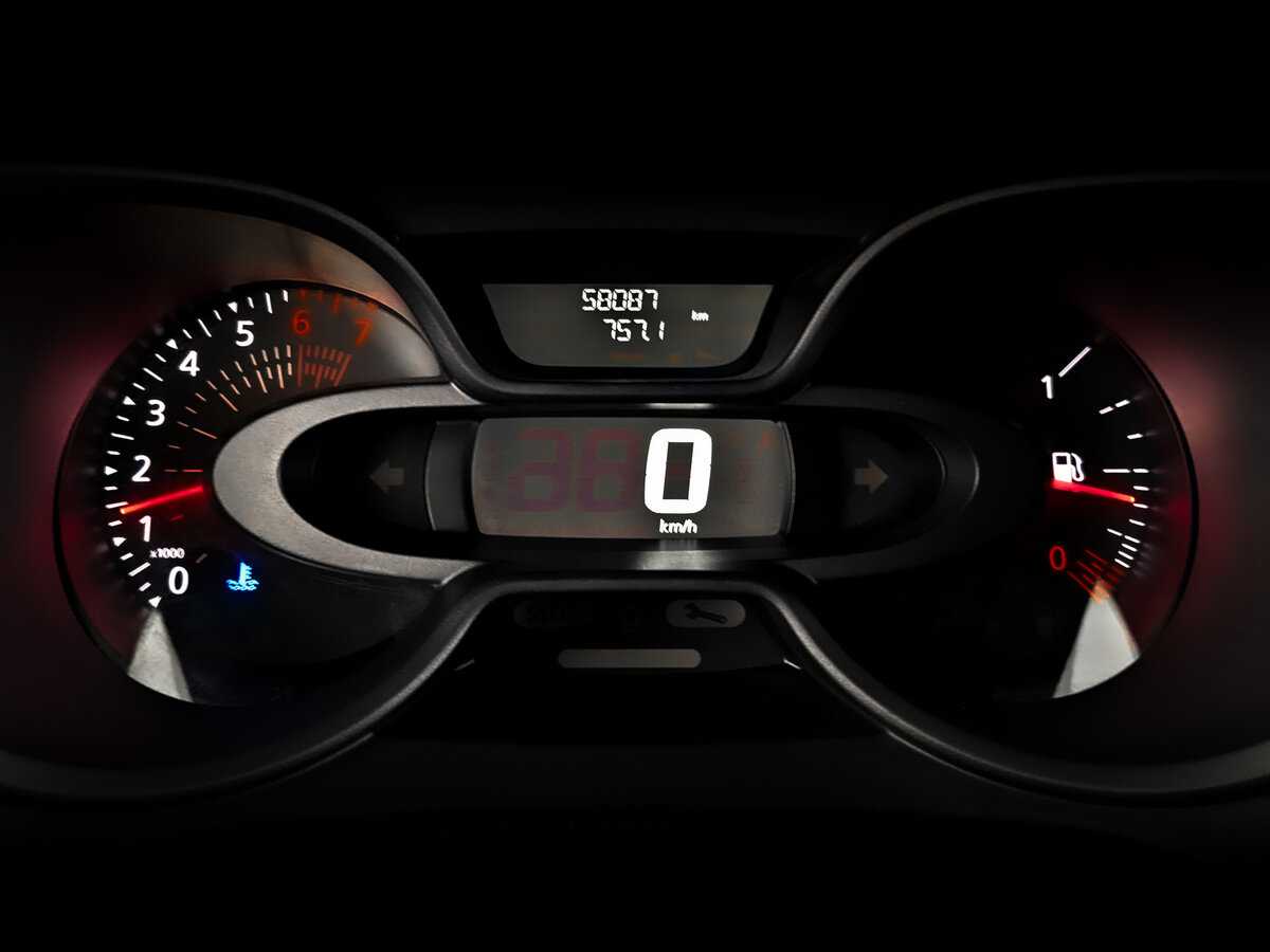 Renault Kaptur б/у, 2021, Механическая. Фото: #12