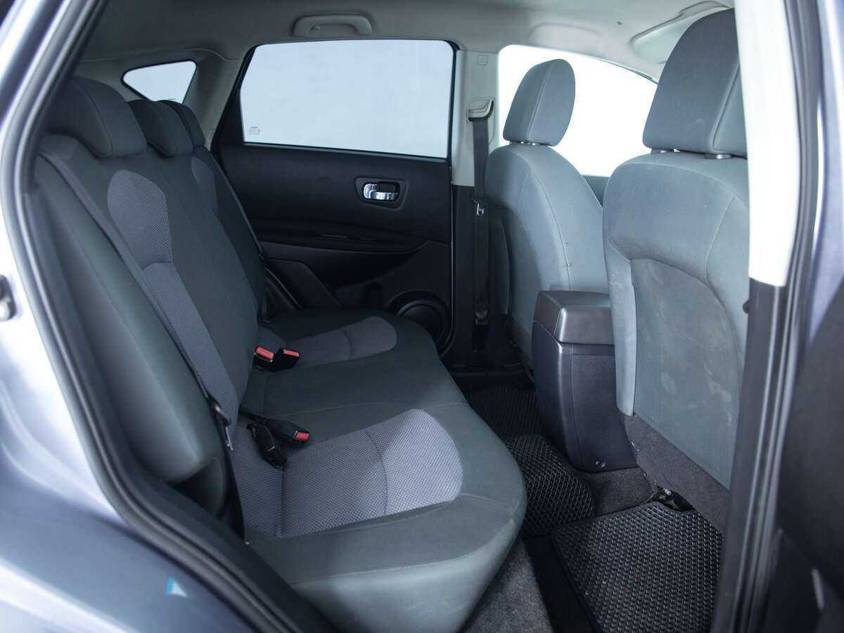 Nissan Qashqai б/у, 2012, Механическая. Фото: #8