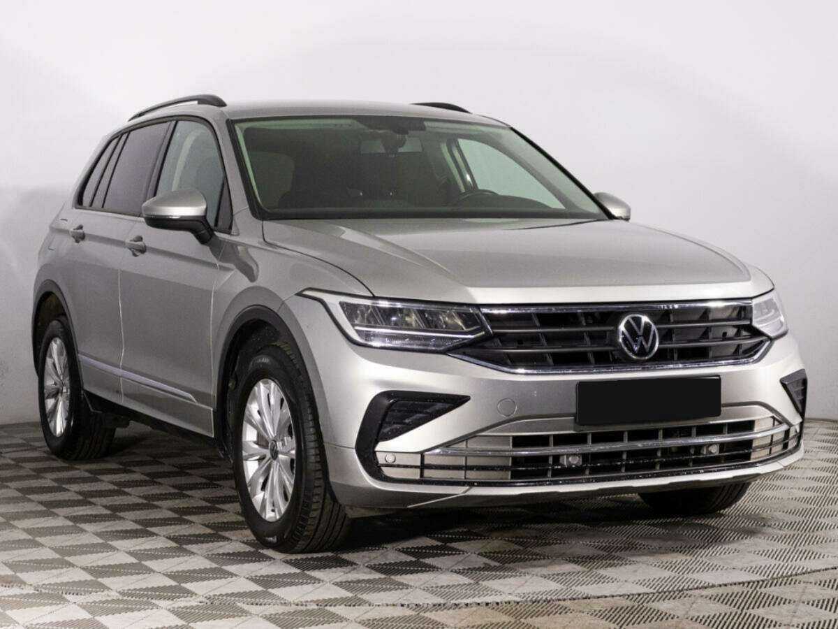 Volkswagen Tiguan б/у, 2021, Роботизированная. Фото: #2
