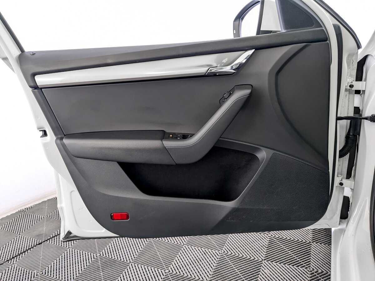 Skoda Octavia б/у, 2020, Автоматическая. Фото: #14