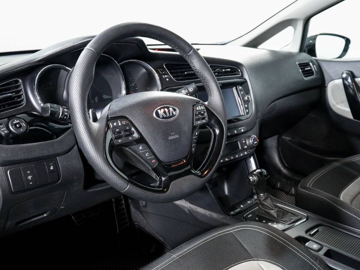 Kia Ceed б/у, 2013, Автоматическая. Фото: #7