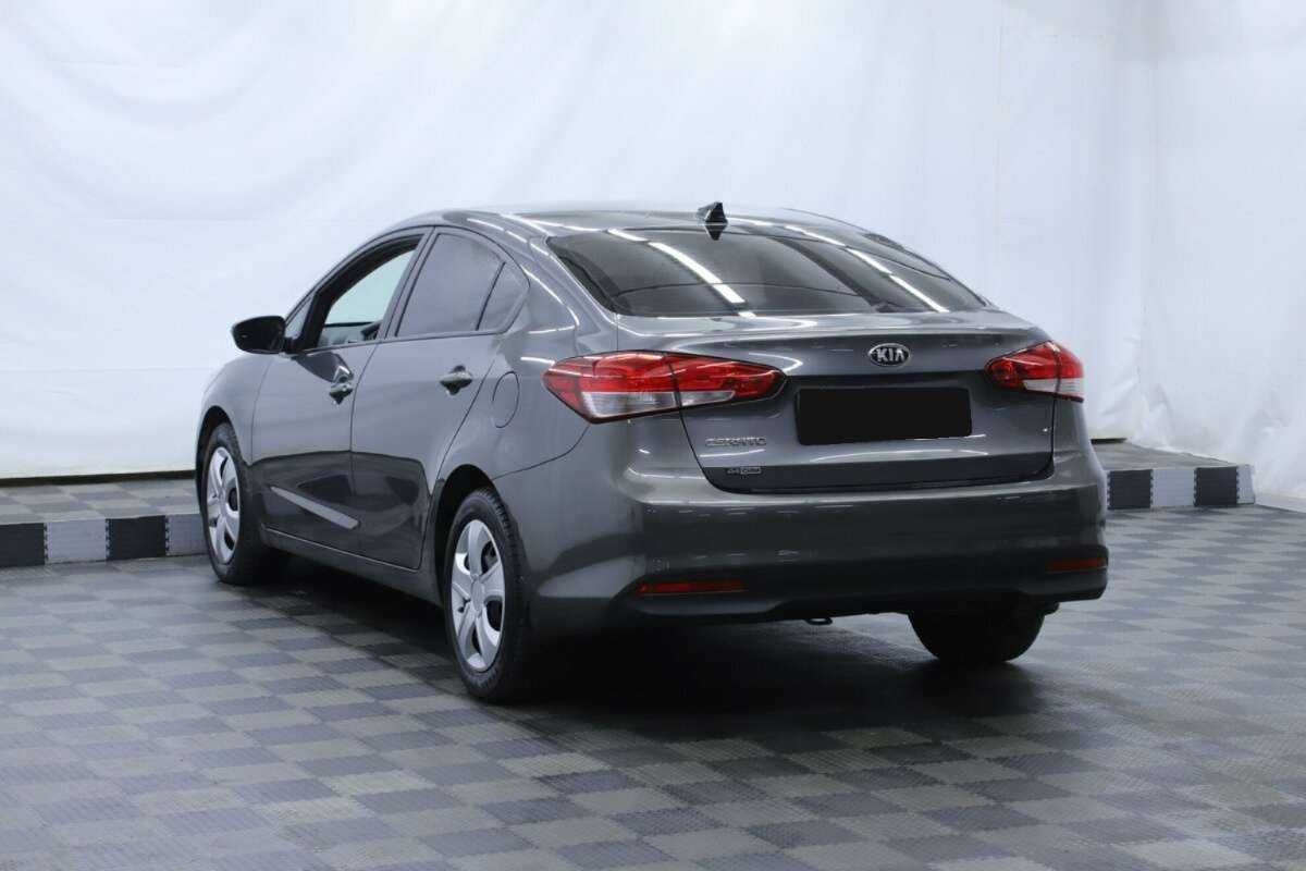 Kia Cerato б/у, 2018, Автоматическая. Фото: #1
