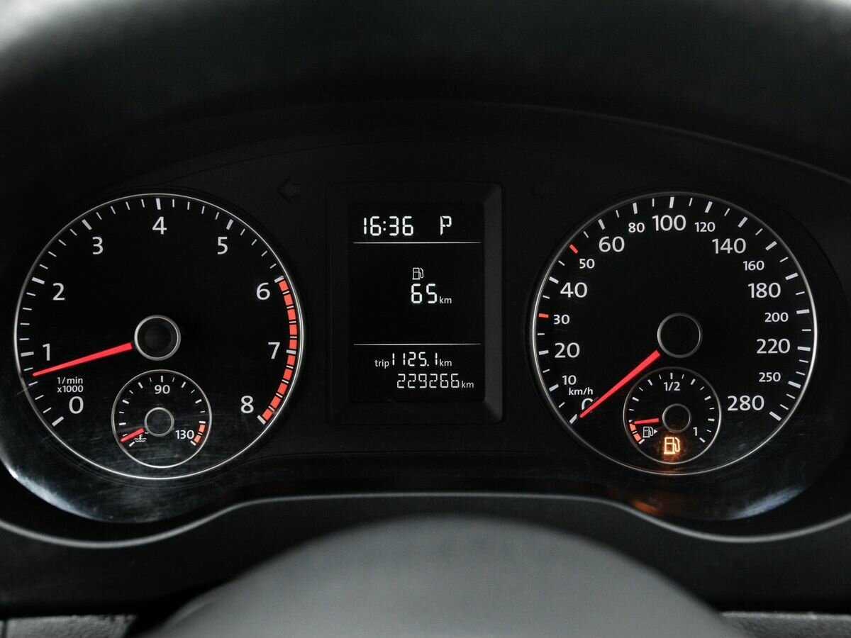 Volkswagen Jetta б/у, 2013, Автоматическая. Фото: #18