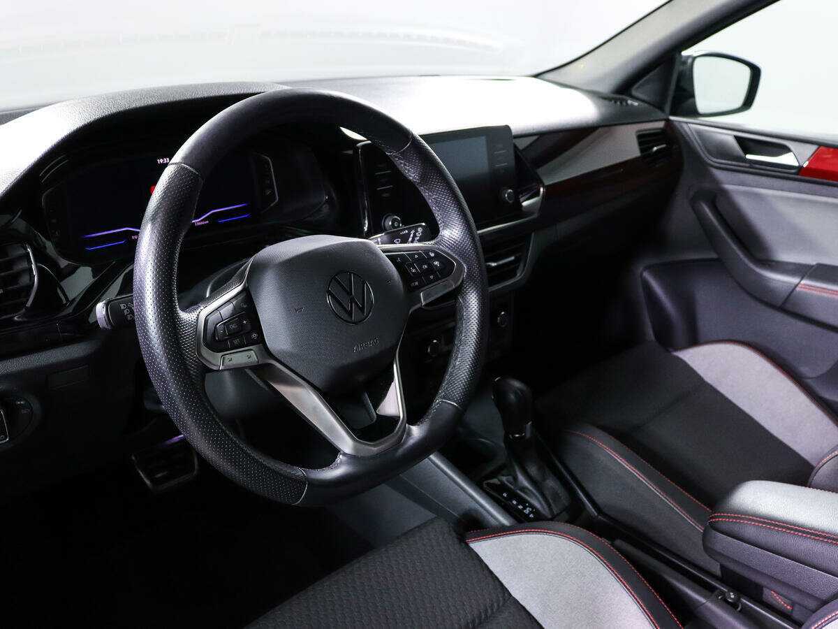 Volkswagen Polo б/у, 2021, Автоматическая. Фото: #13