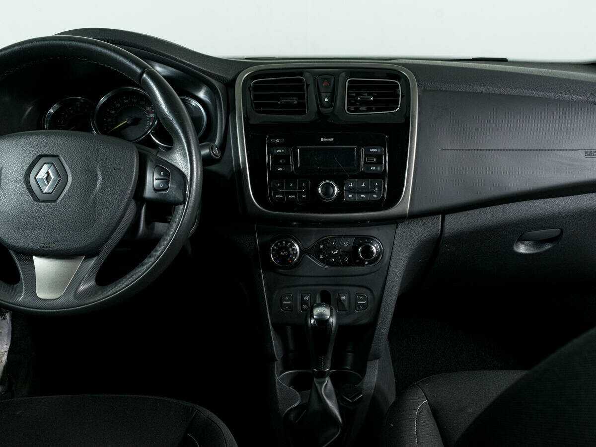 Renault Sandero б/у, 2017, Автоматическая. Фото: #9