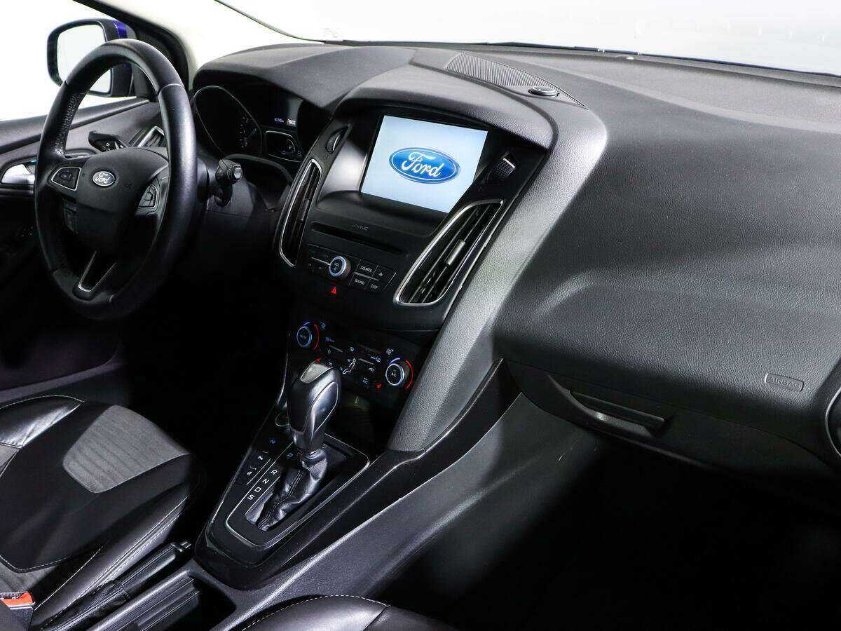 Ford Focus б/у, 2016, Автоматическая. Фото: #5