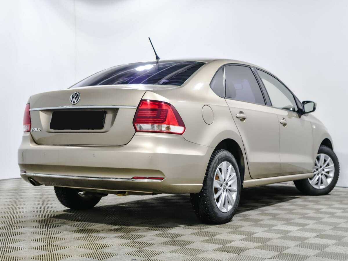 Volkswagen Polo б/у, 2015, Автоматическая. Фото: #3