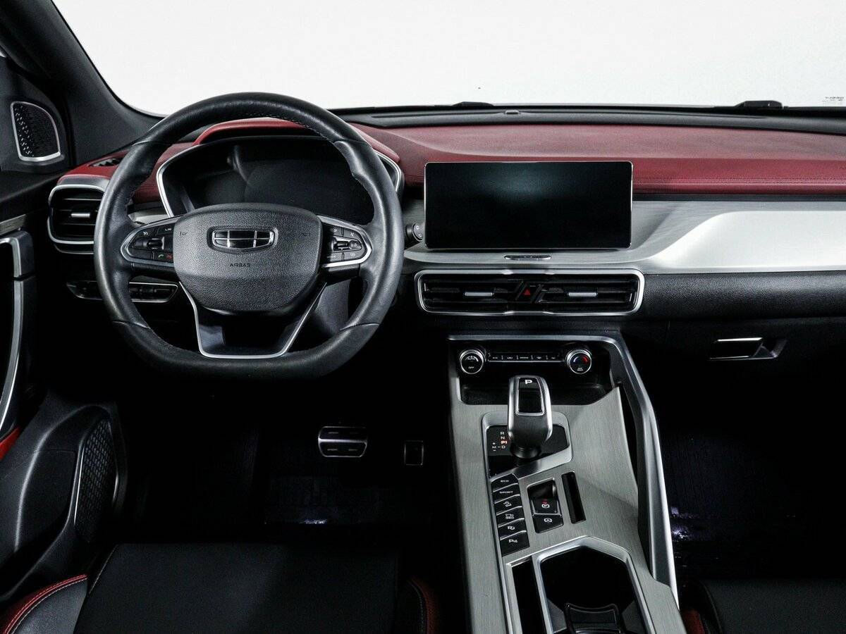 Geely Coolray б/у, 2021, Роботизированная. Фото: #11