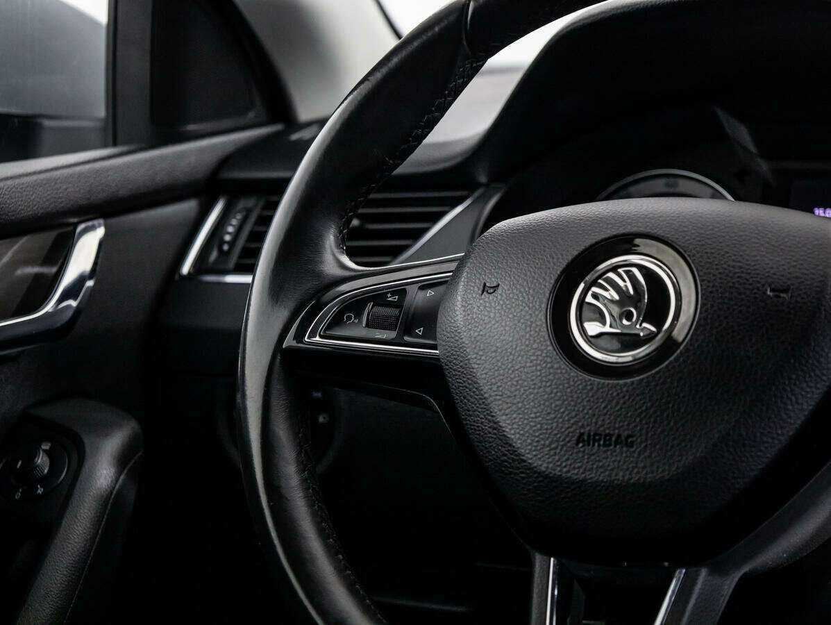 Skoda Octavia б/у, 2018, Автоматическая. Фото: #12