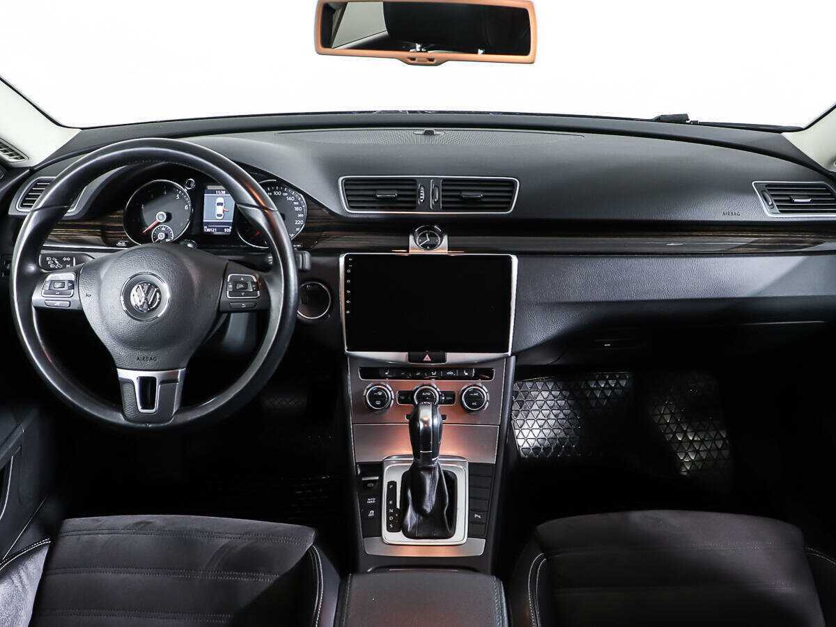 Volkswagen Passat CC б/у, 2013, Роботизированная. Фото: #10