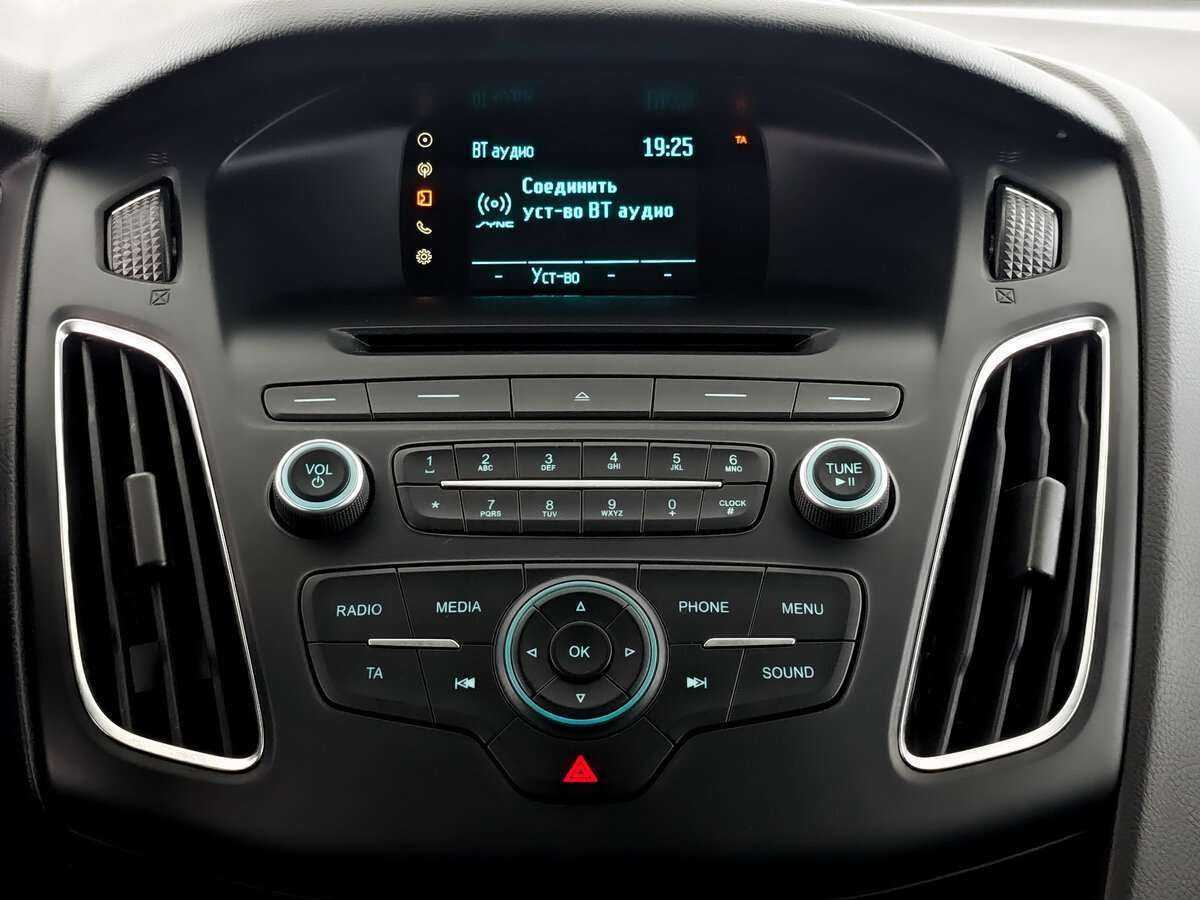 Ford Focus б/у, 2018, Роботизированная. Фото: #12