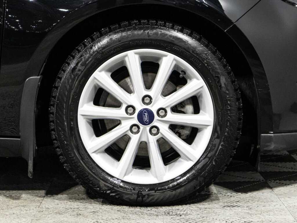 Ford Focus б/у, 2017, Автоматическая. Фото: #16