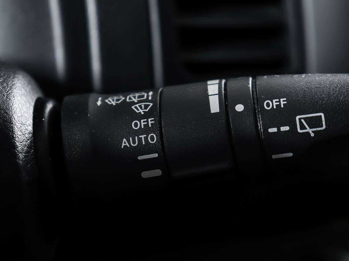 Nissan Note б/у, 2012, Автоматическая. Фото: #13