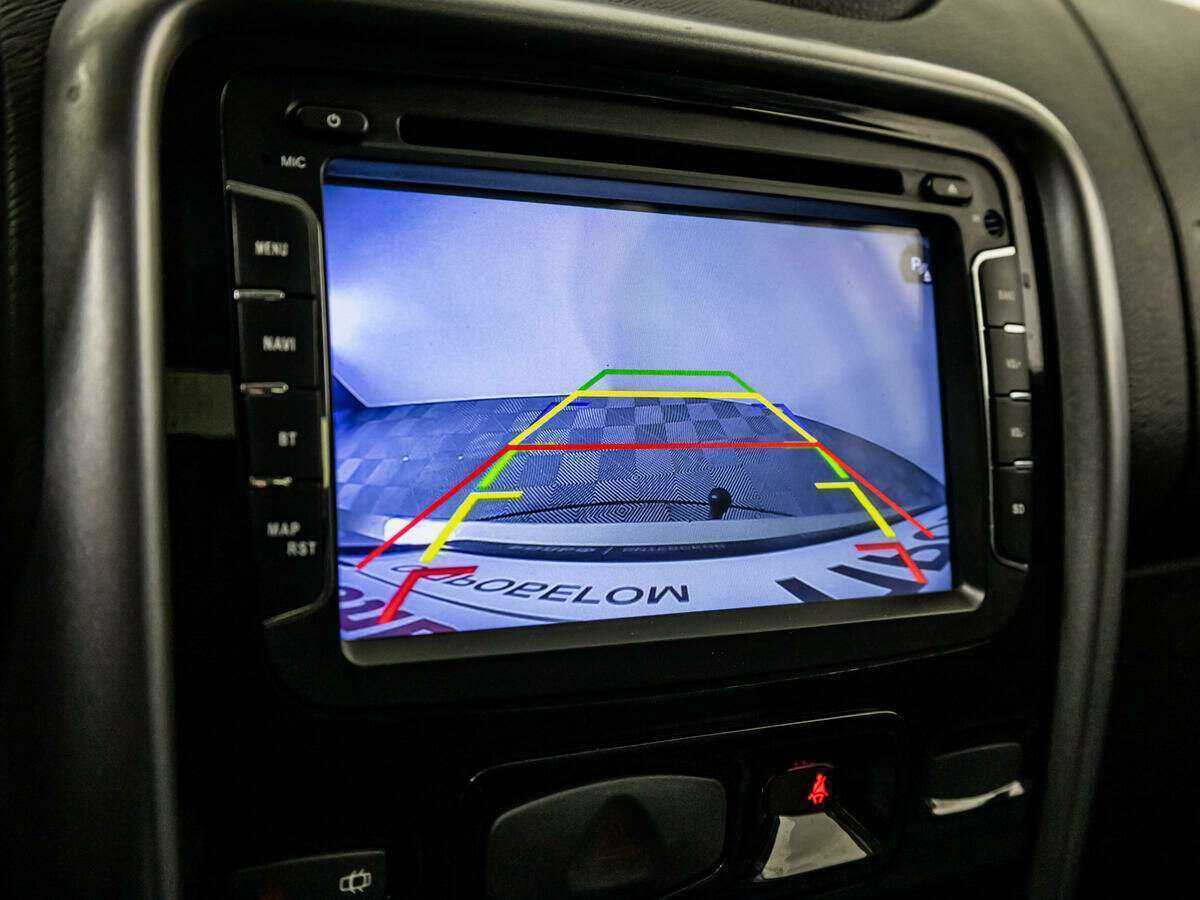 Renault Duster б/у, 2013, Механическая. Фото: #13