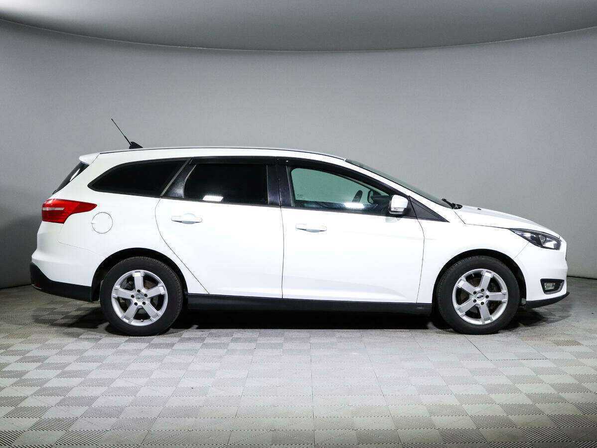 Ford Focus б/у, 2017, Механическая. Фото: #3