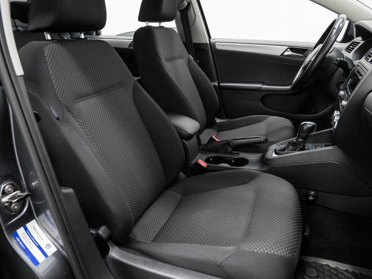 Volkswagen Jetta б/у, 2012, Автоматическая. Фото: #8