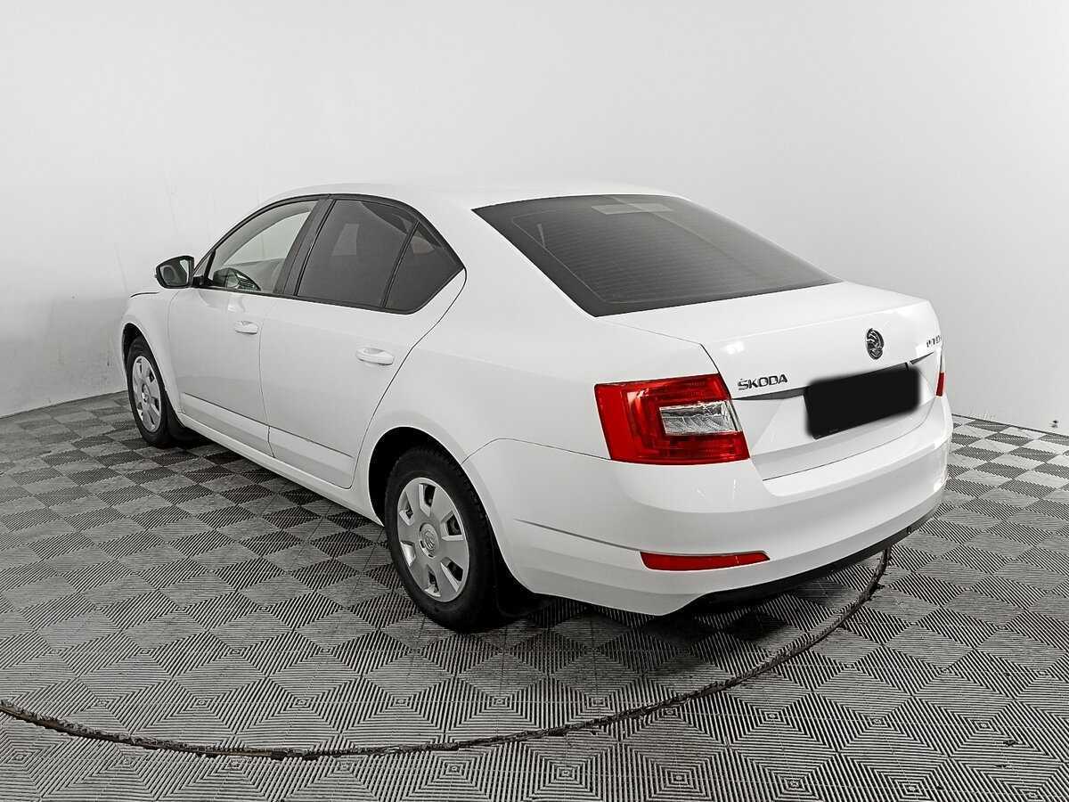 Skoda Octavia б/у, 2014, Механическая. Фото: #6