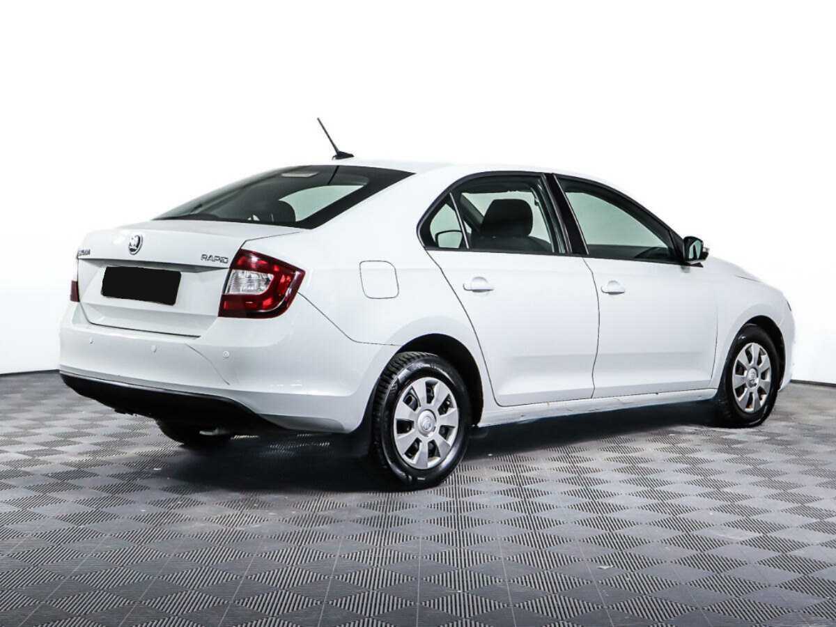 Skoda Rapid б/у, 2017, Механическая. Фото: #4