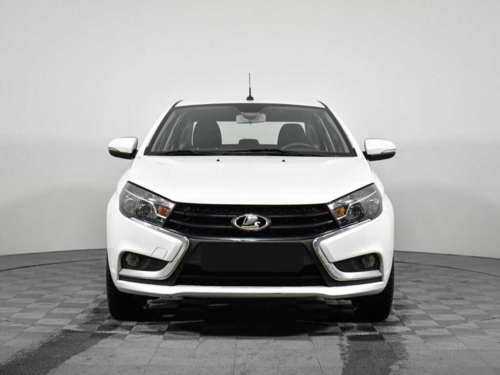 Lada (ВАЗ) Vesta б/у, 2016, Механическая. Фото: #1