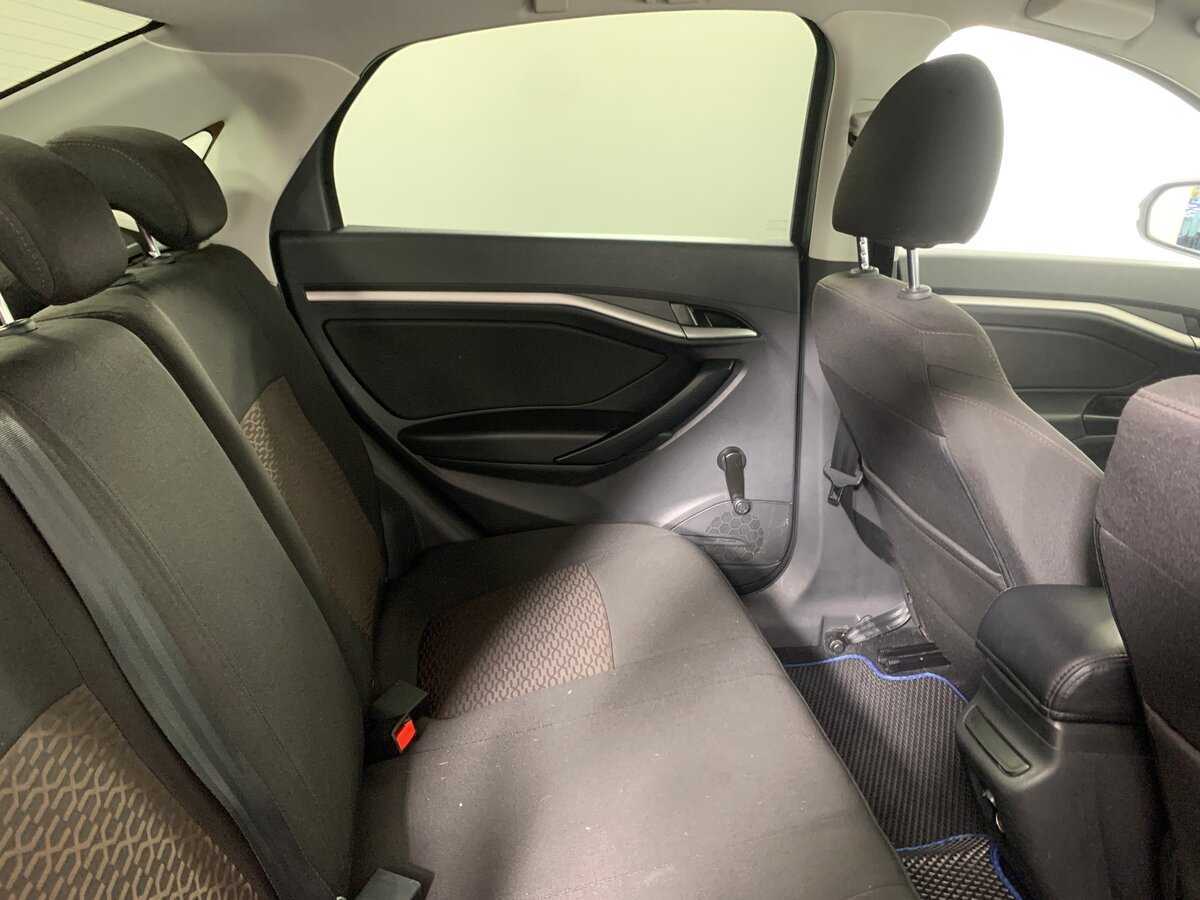 Lada (ВАЗ) Vesta б/у, 2019, Механическая. Фото: #17