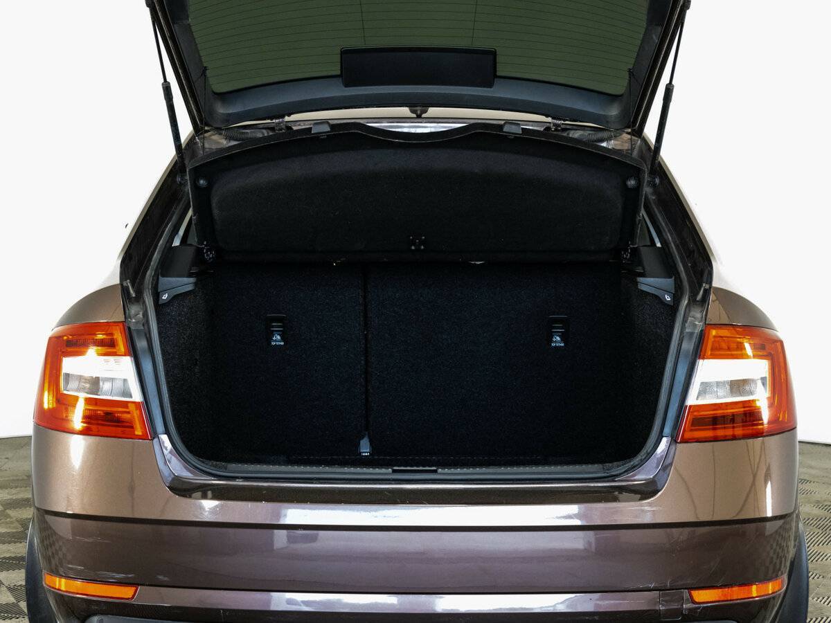 Skoda Octavia б/у, 2018, Роботизированная. Фото: #17