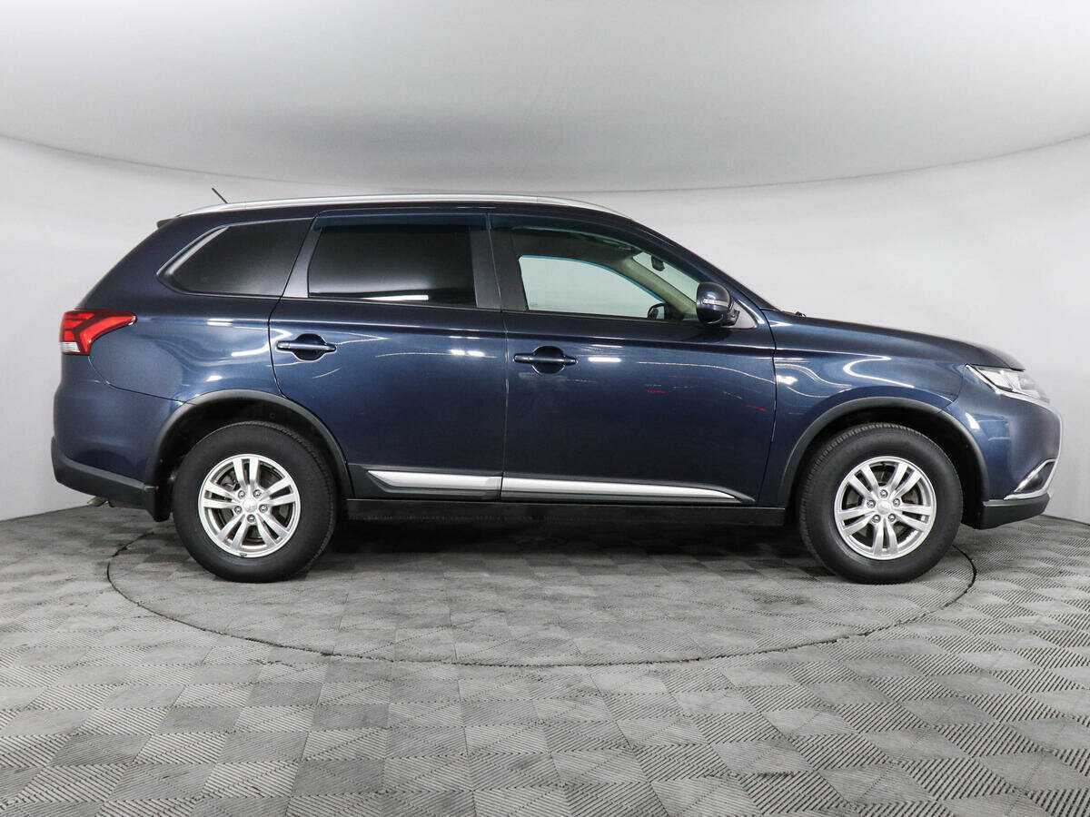 Mitsubishi Outlander б/у, 2016, Вариатор. Фото: #3