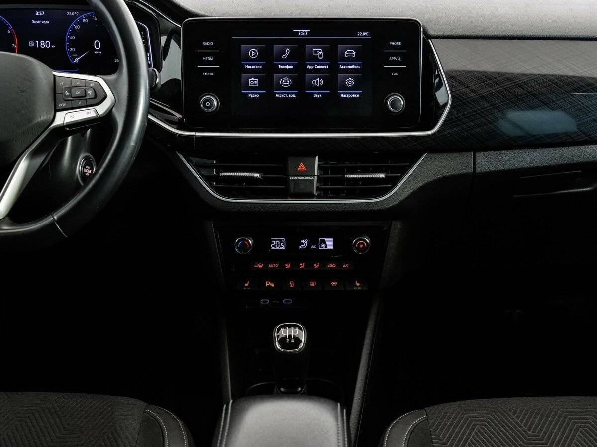 Volkswagen Polo б/у, 2021, Механическая. Фото: #12