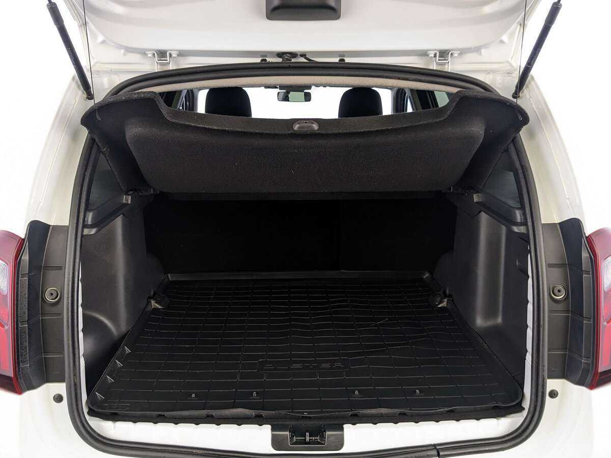 Renault Duster б/у, 2020, Механическая. Фото: #8