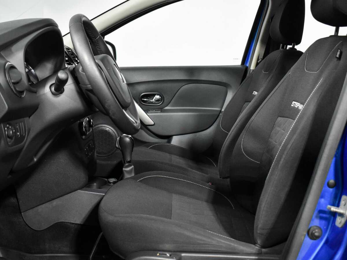 Renault Sandero б/у, 2017, Автоматическая. Фото: #9