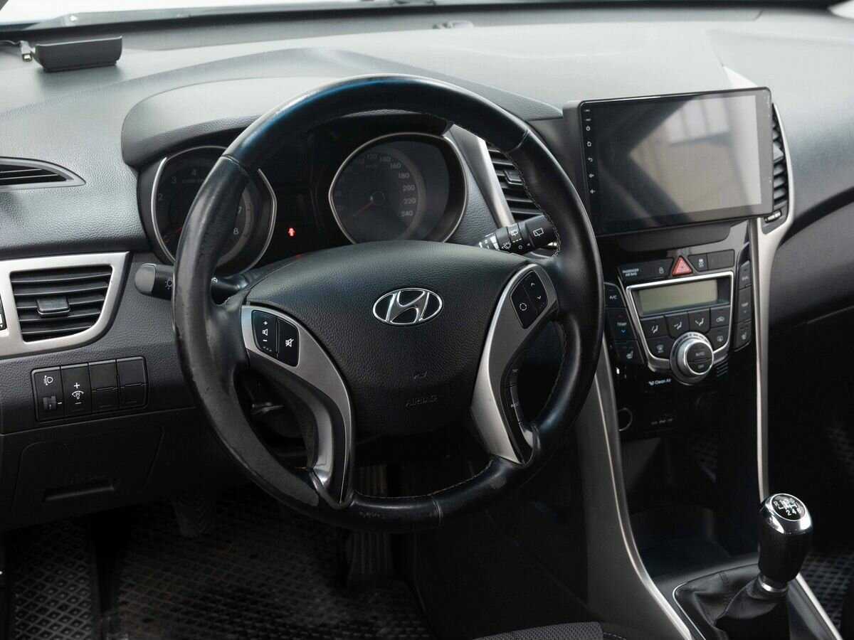 Hyundai i30 б/у, 2013, Механическая. Фото: #13