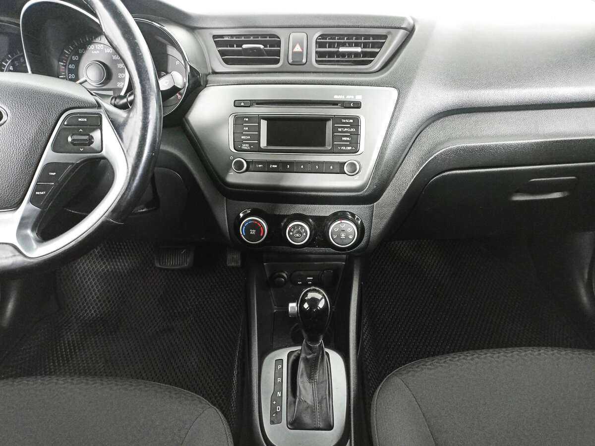 Kia Rio б/у, 2015, Автоматическая. Фото: #12