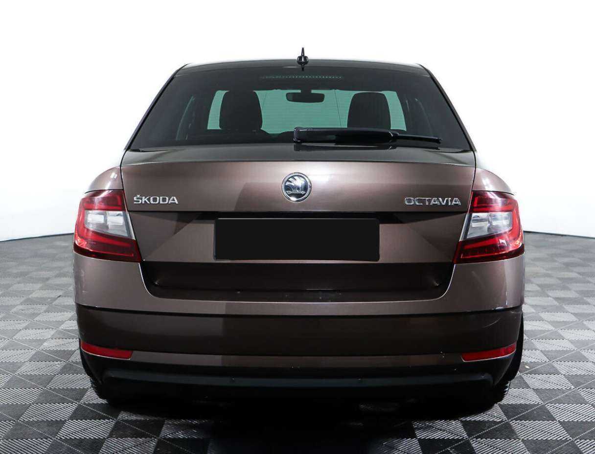 Skoda Octavia б/у, 2018, Роботизированная. Фото: #5