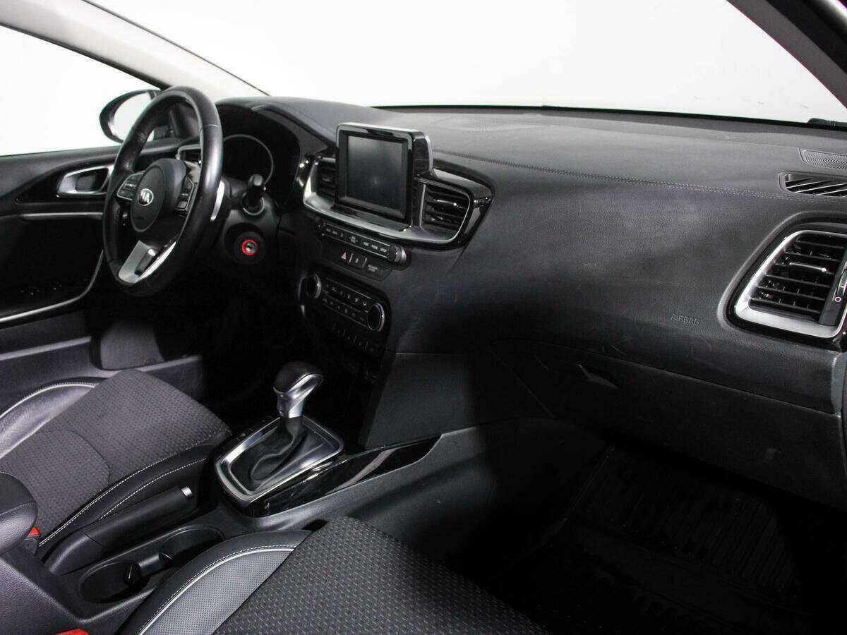 Kia Ceed б/у, 2018, Роботизированная. Фото: #6