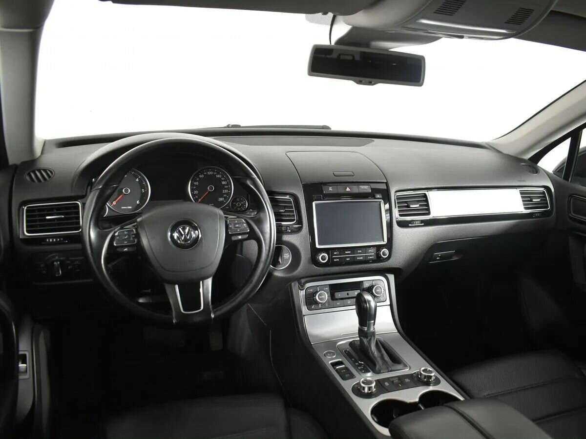 Volkswagen Touareg б/у, 2014, Автоматическая. Фото: #7