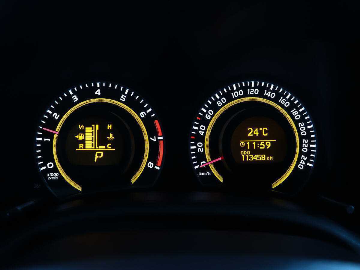 Toyota Corolla б/у, 2012, Автоматическая. Фото: #15