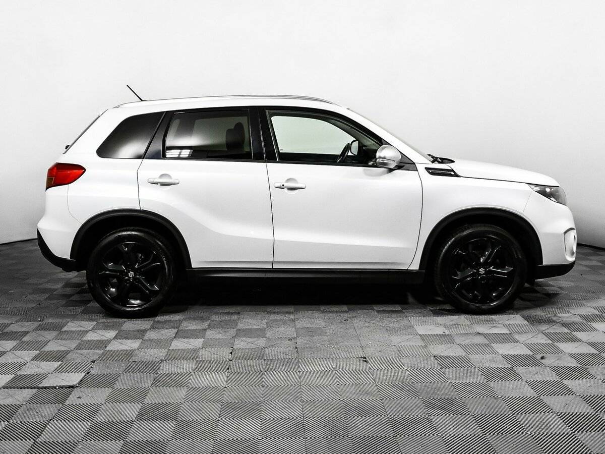 Suzuki Vitara б/у, 2016, Автоматическая. Фото: #3