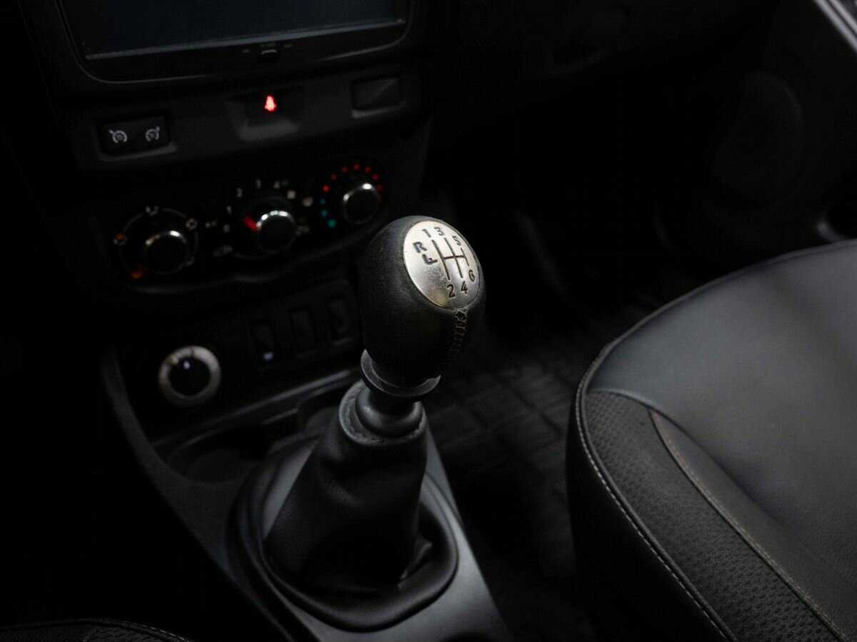 Renault Duster б/у, 2019, Механическая. Фото: #20