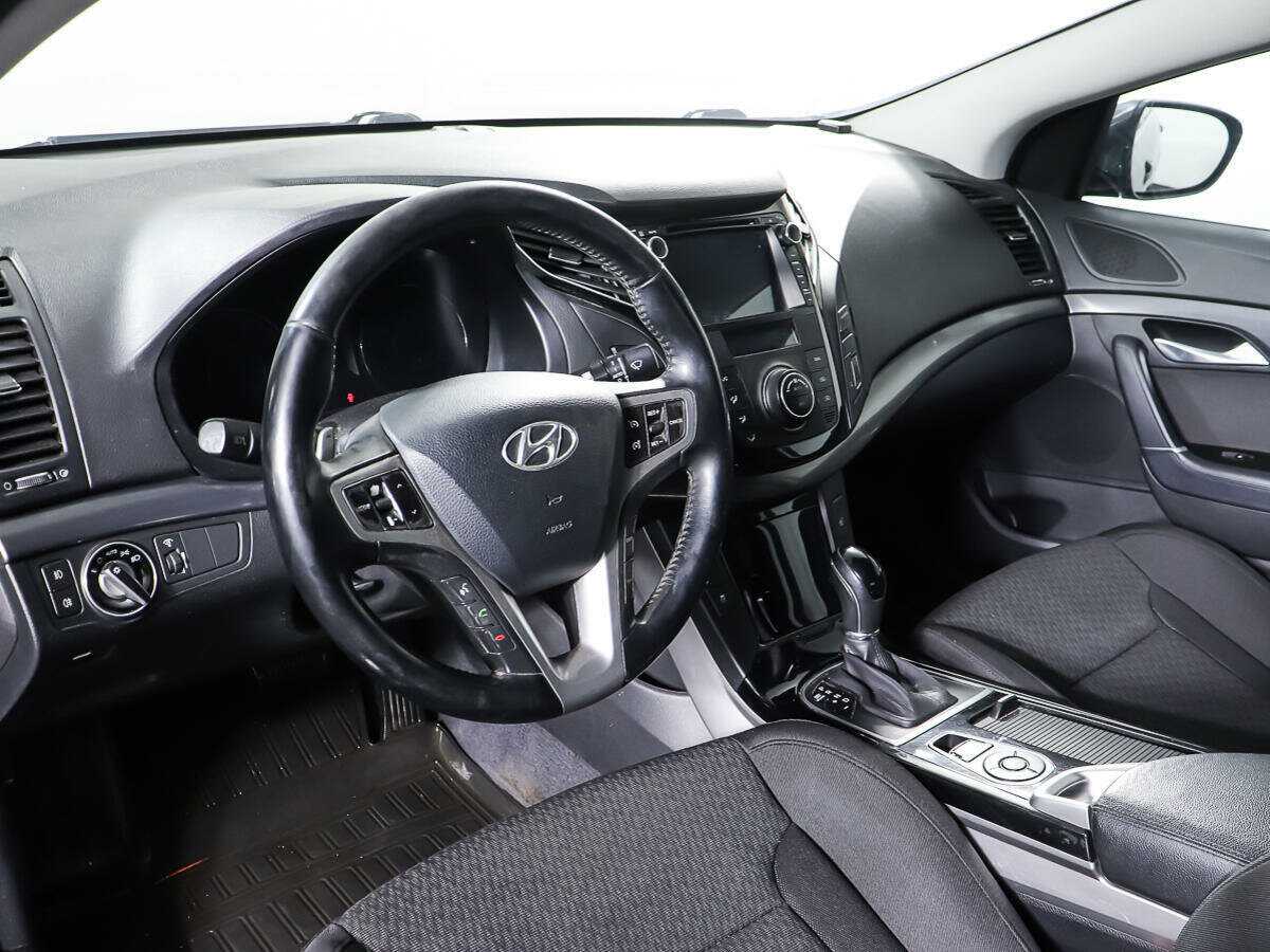 Hyundai i40 б/у, 2013, Автоматическая. Фото: #12